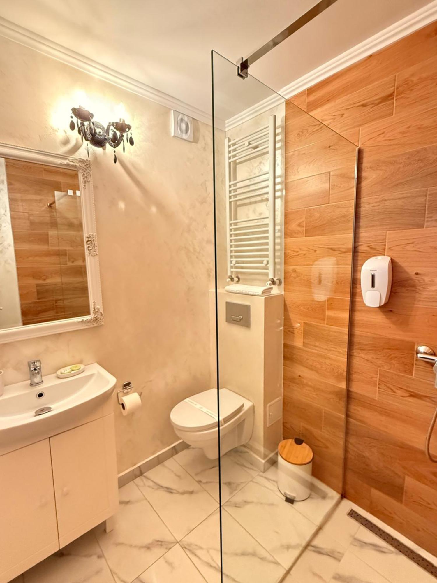 Vila Central Constanta Bagian luar foto
